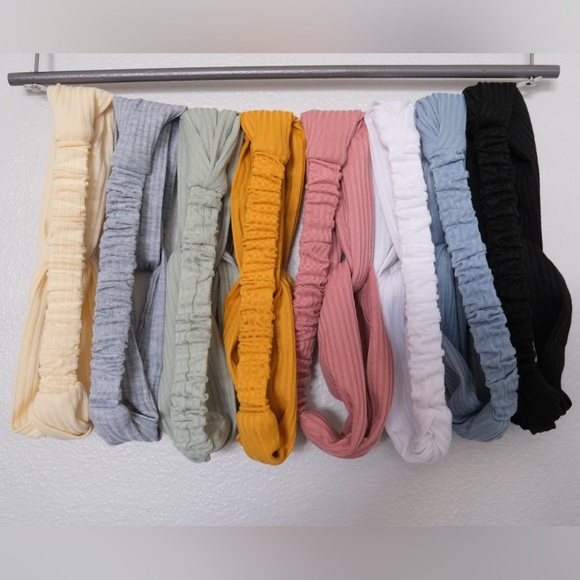 Assorted Headbands - Picture 3 of 3